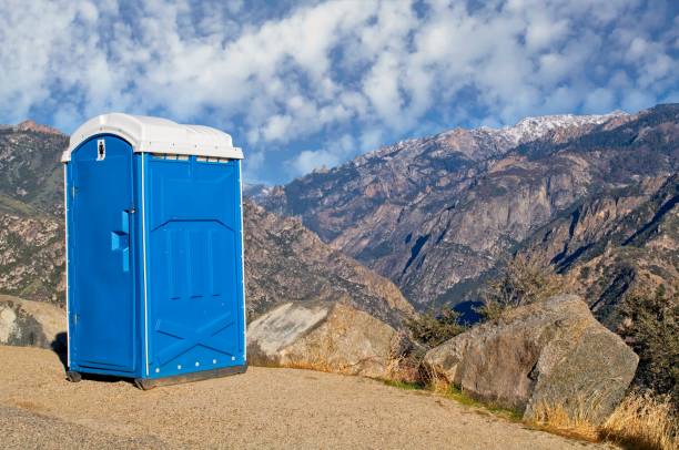 Portable Toilet Options We Offer in Boonville, CA